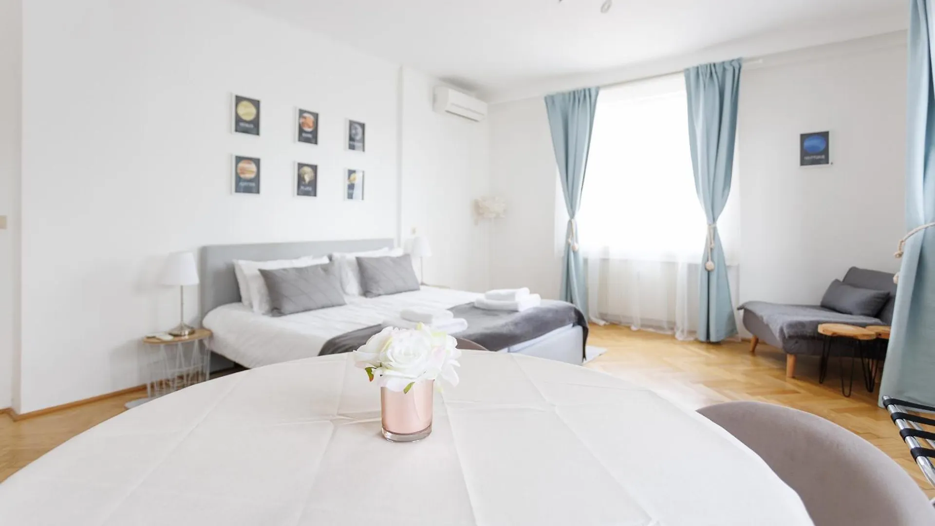 Terrassen Apartment Bei Der Staatsoper- Naschmarkt Vídeň